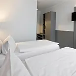 فندق Median Hannover 4*
