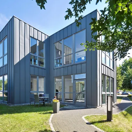 فندق Median Hannover ليرته