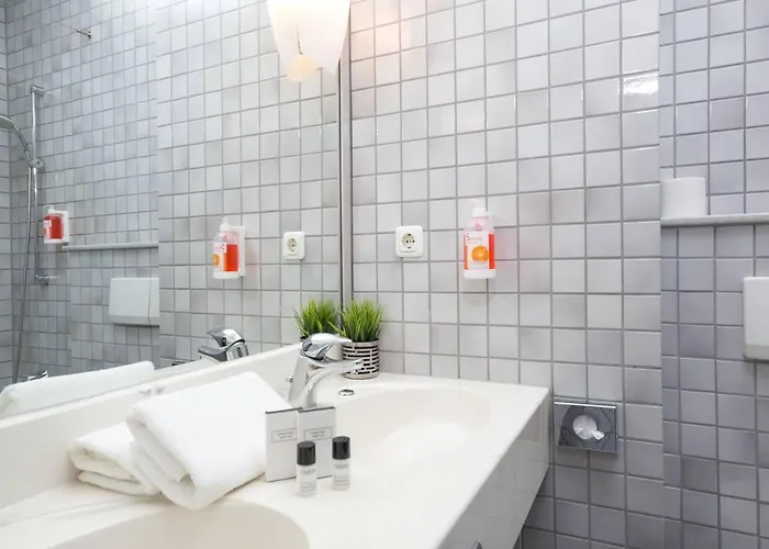 Median Hannover Отель Лерте