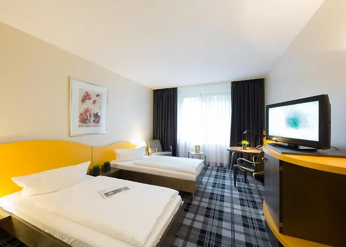 Отель Median Hannover Лерте