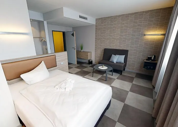 Отель Median Hannover 4*