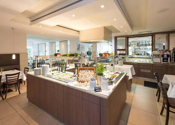 Отель Median Hannover Лерте