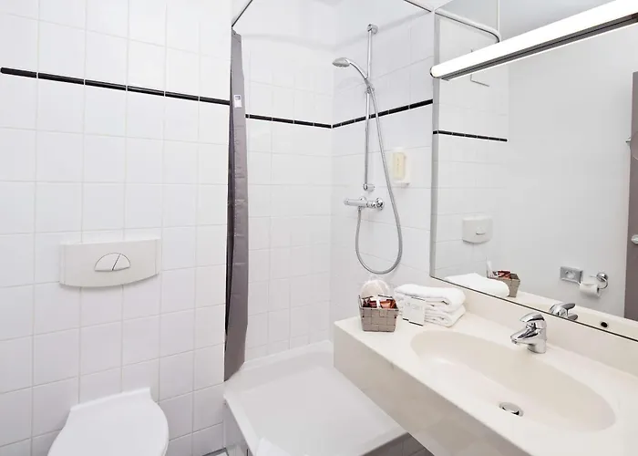 Median Hannover Отель Лерте