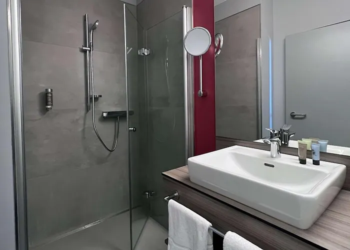 Median Hannover Отель 4*