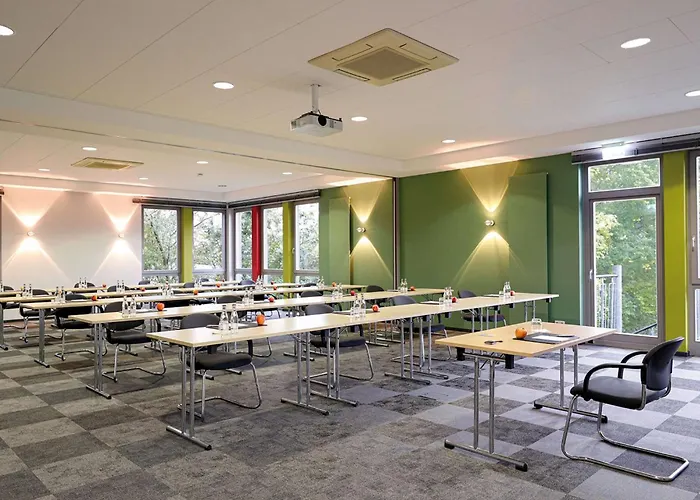 Отель Median Hannover 4*